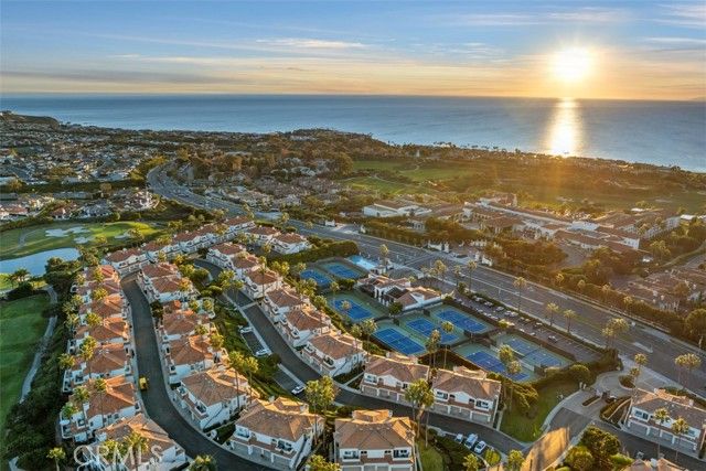 37 Centre Court, Dana Point, CA 92629