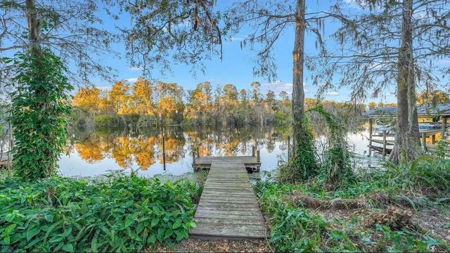 6040 RIVER TRACE ROAD, Tampa, FL 33617