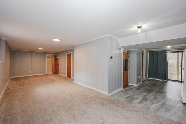 50 Edinburgh Drive, Bedford, NH 03110