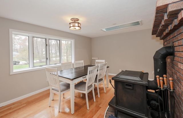 50 Edinburgh Drive, Bedford, NH 03110