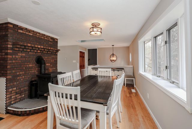 50 Edinburgh Drive, Bedford, NH 03110