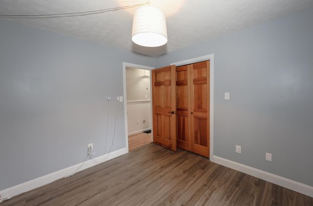 50 Edinburgh Drive, Bedford, NH 03110