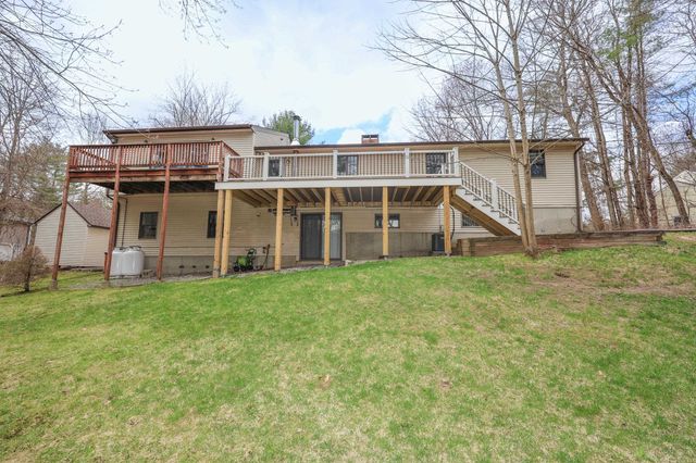 50 Edinburgh Drive, Bedford, NH 03110