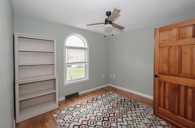 50 Edinburgh Drive, Bedford, NH 03110