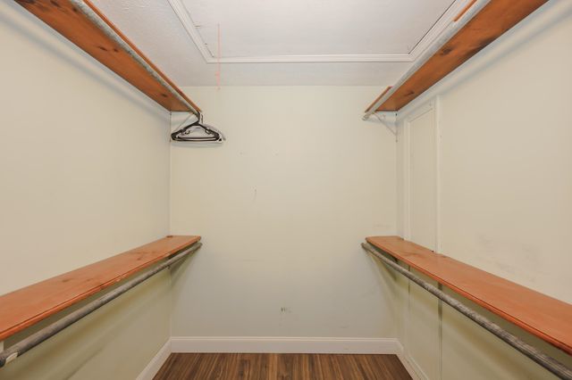 50 Edinburgh Drive, Bedford, NH 03110