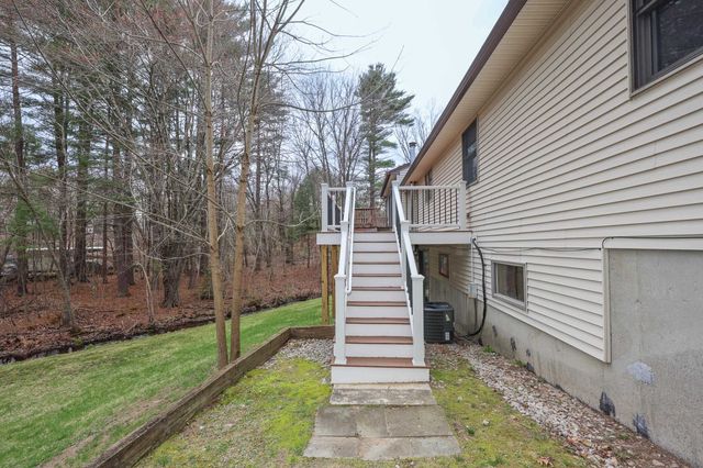 50 Edinburgh Drive, Bedford, NH 03110