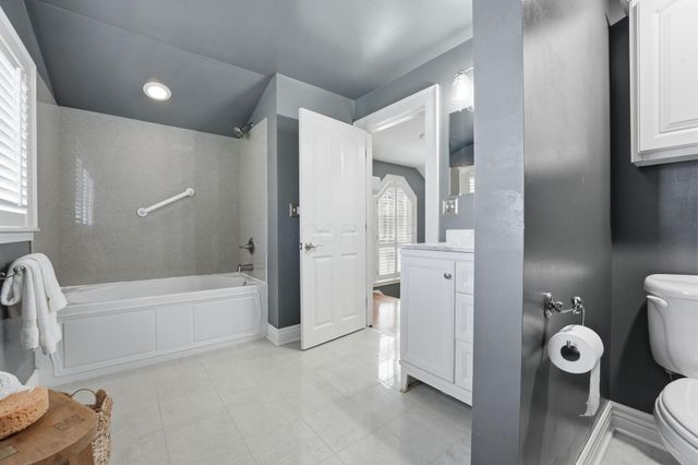 1230 Glenn Avenue, Grandview, OH 43212