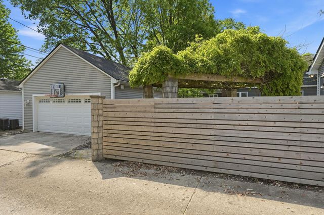 1230 Glenn Avenue, Grandview, OH 43212