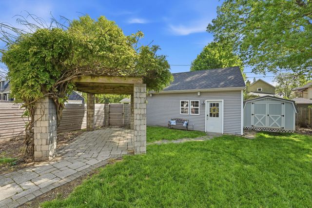 1230 Glenn Avenue, Grandview, OH 43212