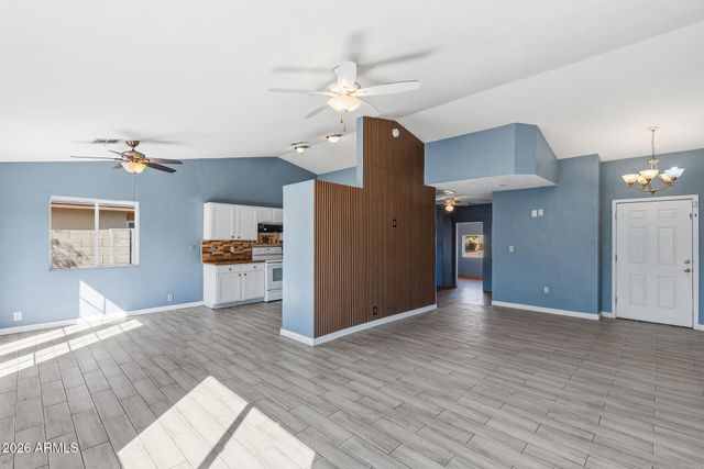 6145 W MCKINLEY Street, Phoenix, AZ 85043