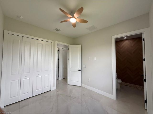 180 Pembroke ST, Lehigh Acres, FL 33974