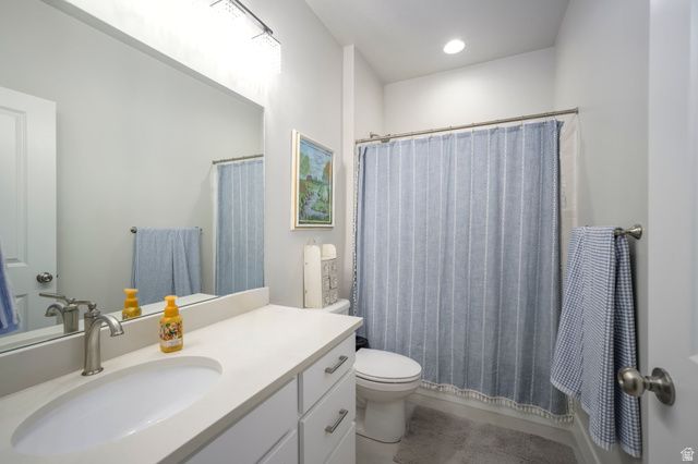 6947 W GRANBURY DR, South Jordan, UT 84009