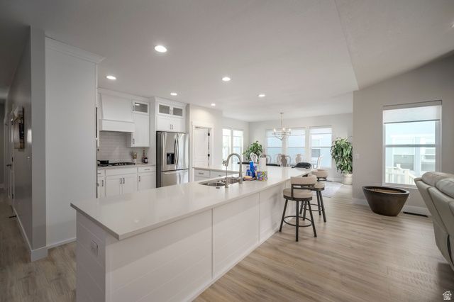 6947 W GRANBURY DR, South Jordan, UT 84009