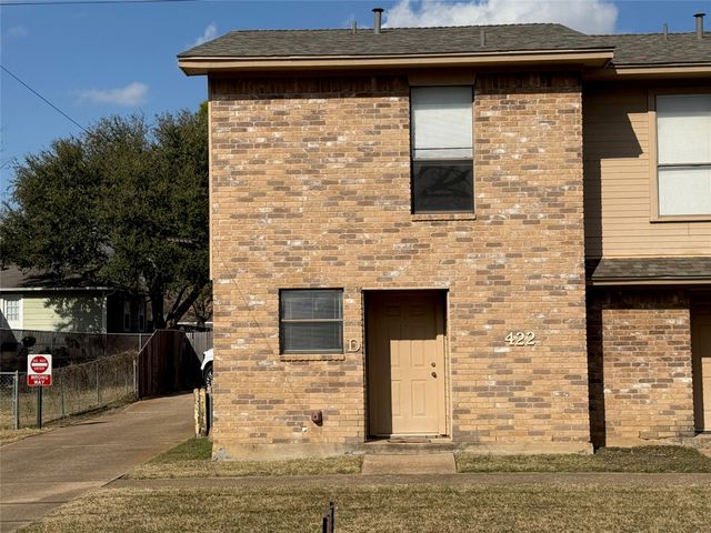 422 W 4th Street, Kennedale, TX 76060