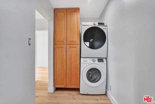 12801 Friar Street, North Hollywood (los Angeles), CA 91606