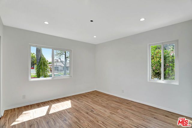 12801 Friar Street, North Hollywood (los Angeles), CA 91606
