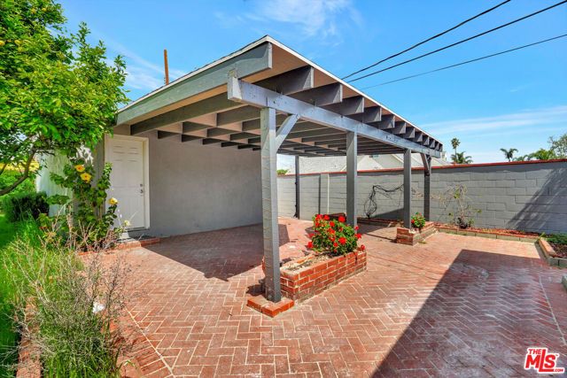 12801 Friar Street, North Hollywood (los Angeles), CA 91606