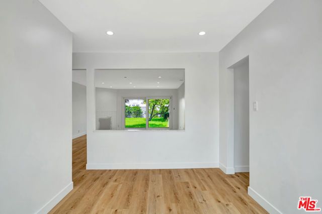 12801 Friar Street, North Hollywood (los Angeles), CA 91606
