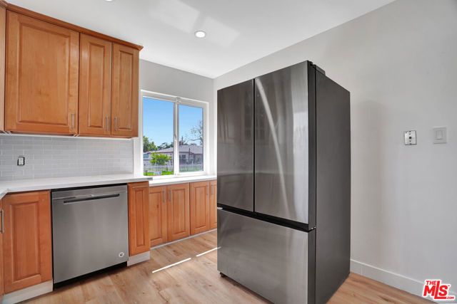 12801 Friar Street, North Hollywood (los Angeles), CA 91606