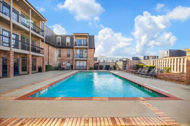 2400 N Braeswood Boulevard 233, Houston, TX 77030