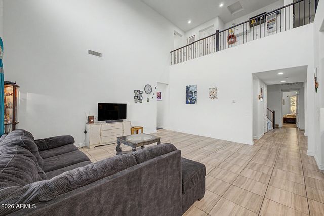 3941 S ADOBE Drive, Chandler, AZ 85286