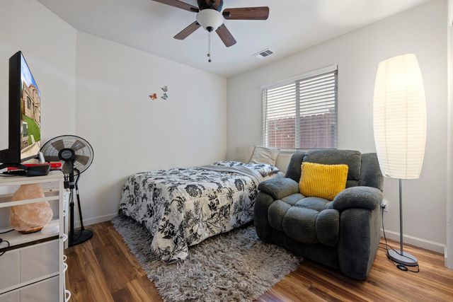 3130 Walnut Ln, Riverbank, CA 95367