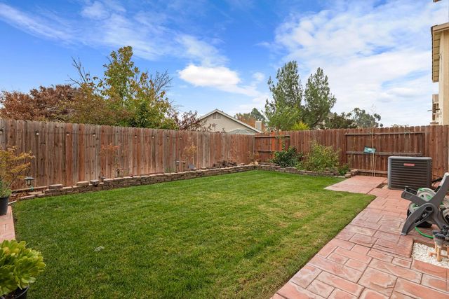 3130 Walnut Ln, Riverbank, CA 95367