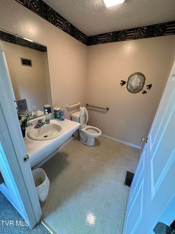 2531 Mendota Road, Mendota, VA 24270