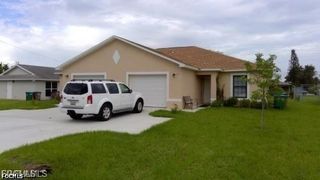 1020 SE 24th AVE, Cape Coral, FL 33990
