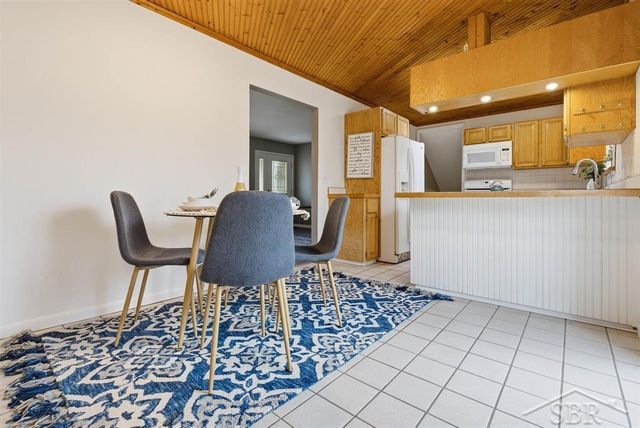 3214 Birchfield Drive, Midland, MI 48642