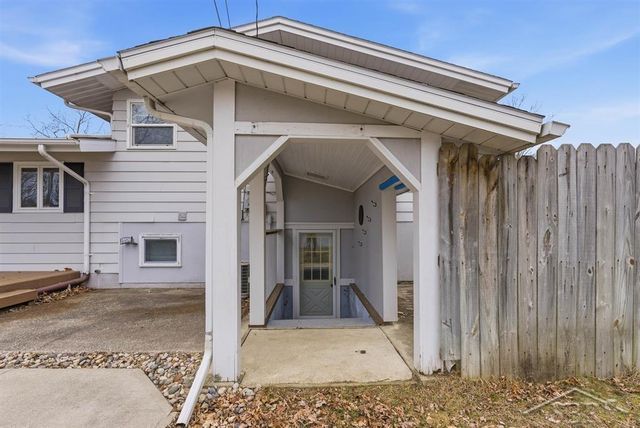 3214 Birchfield Drive, Midland, MI 48642