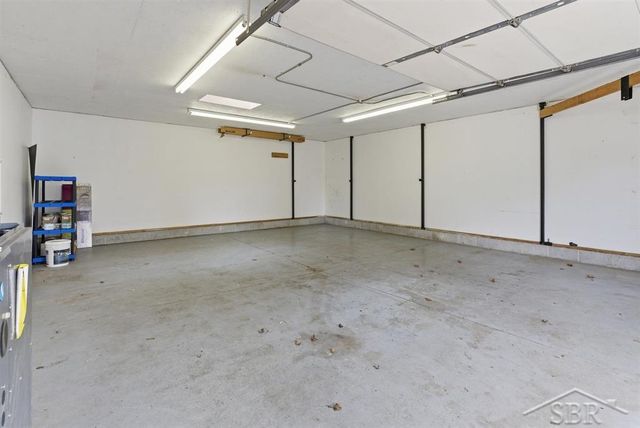 3214 Birchfield Drive, Midland, MI 48642