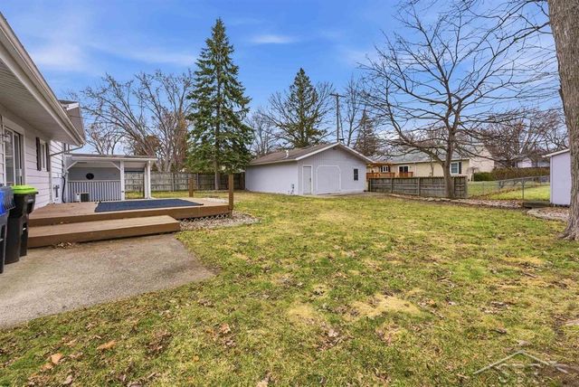 3214 Birchfield Drive, Midland, MI 48642