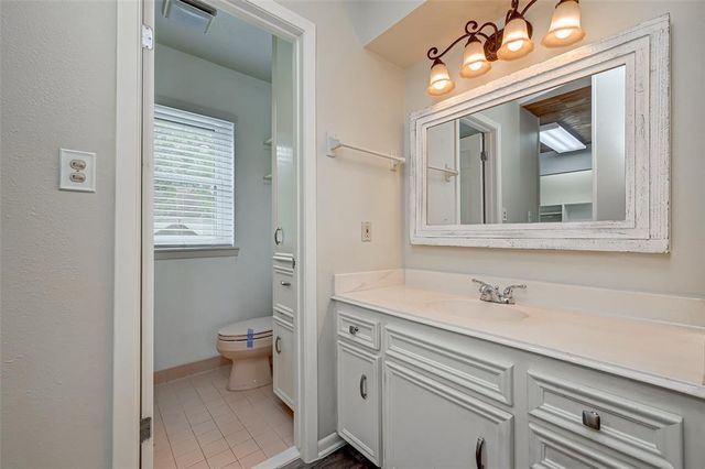 8515 Twelve Oaks Drive, Texas City, TX 77591