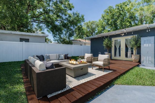 4106 W CARMEN STREET, Tampa, FL 33609