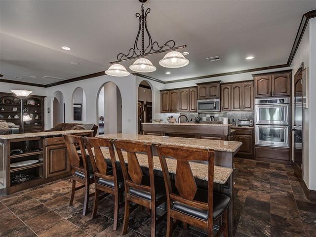 12325 Carriage Way, Oklahoma City, OK 73142