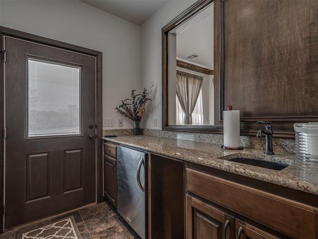 12325 Carriage Way, Oklahoma City, OK 73142