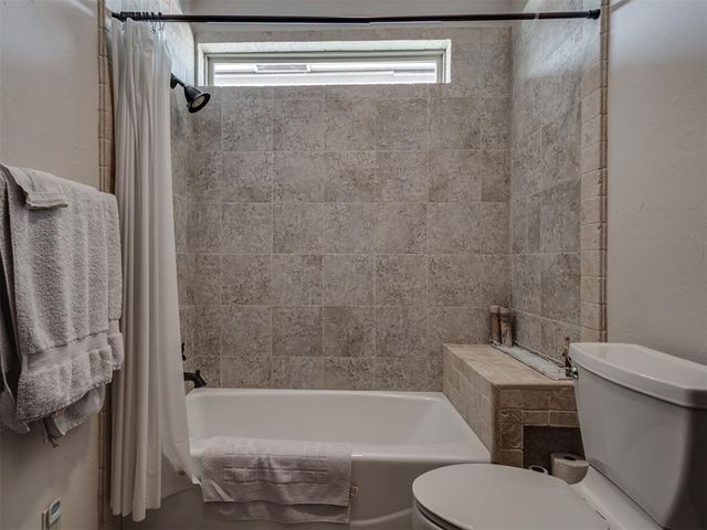 12325 Carriage Way, Oklahoma City, OK 73142