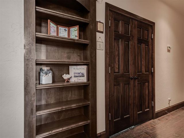 12325 Carriage Way, Oklahoma City, OK 73142