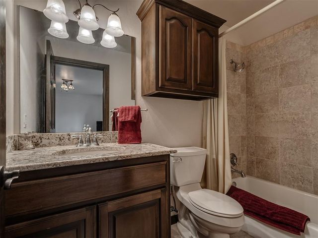 12325 Carriage Way, Oklahoma City, OK 73142