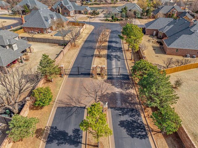 12325 Carriage Way, Oklahoma City, OK 73142