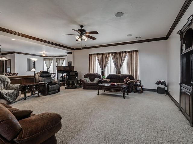 12325 Carriage Way, Oklahoma City, OK 73142