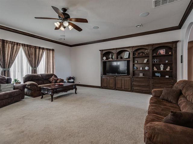 12325 Carriage Way, Oklahoma City, OK 73142