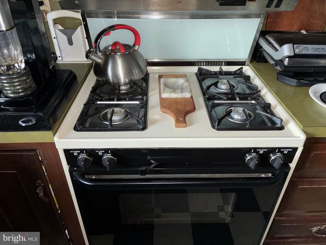 2545 SADDLE DR, Lancaster, PA 17601