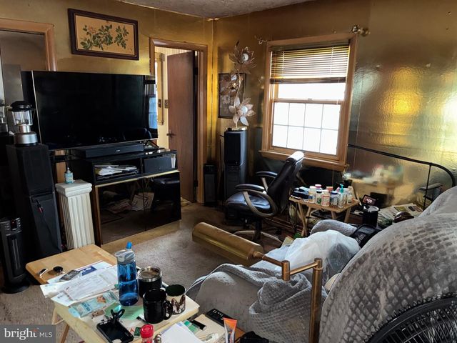 2545 SADDLE DR, Lancaster, PA 17601