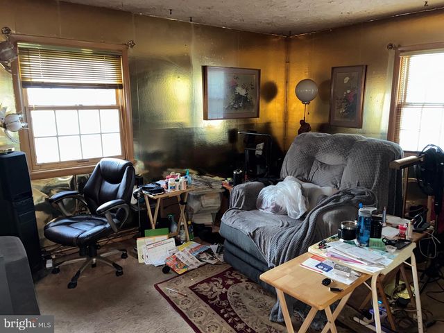 2545 SADDLE DR, Lancaster, PA 17601