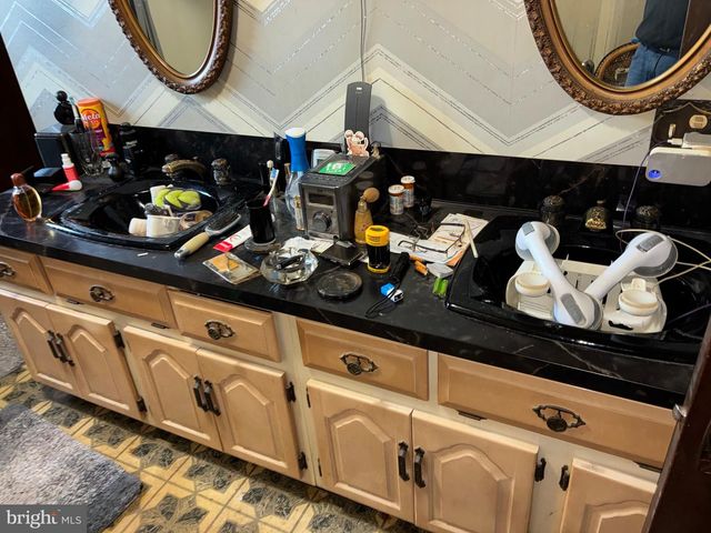 2545 SADDLE DR, Lancaster, PA 17601