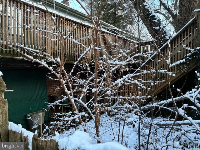 2545 SADDLE DR, Lancaster, PA 17601