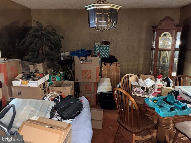 2545 SADDLE DR, Lancaster, PA 17601