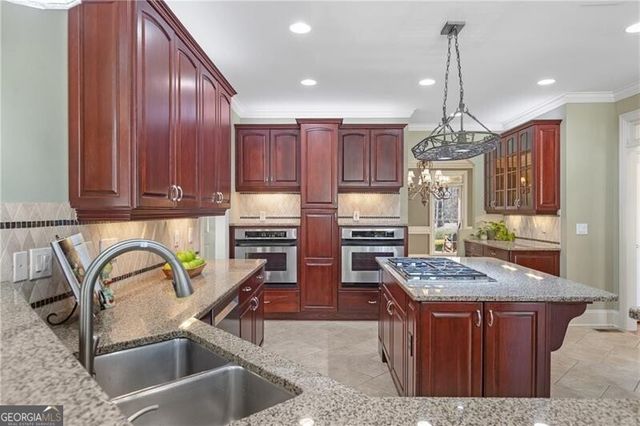 5300 Hill Road NW, Acworth, GA 30101